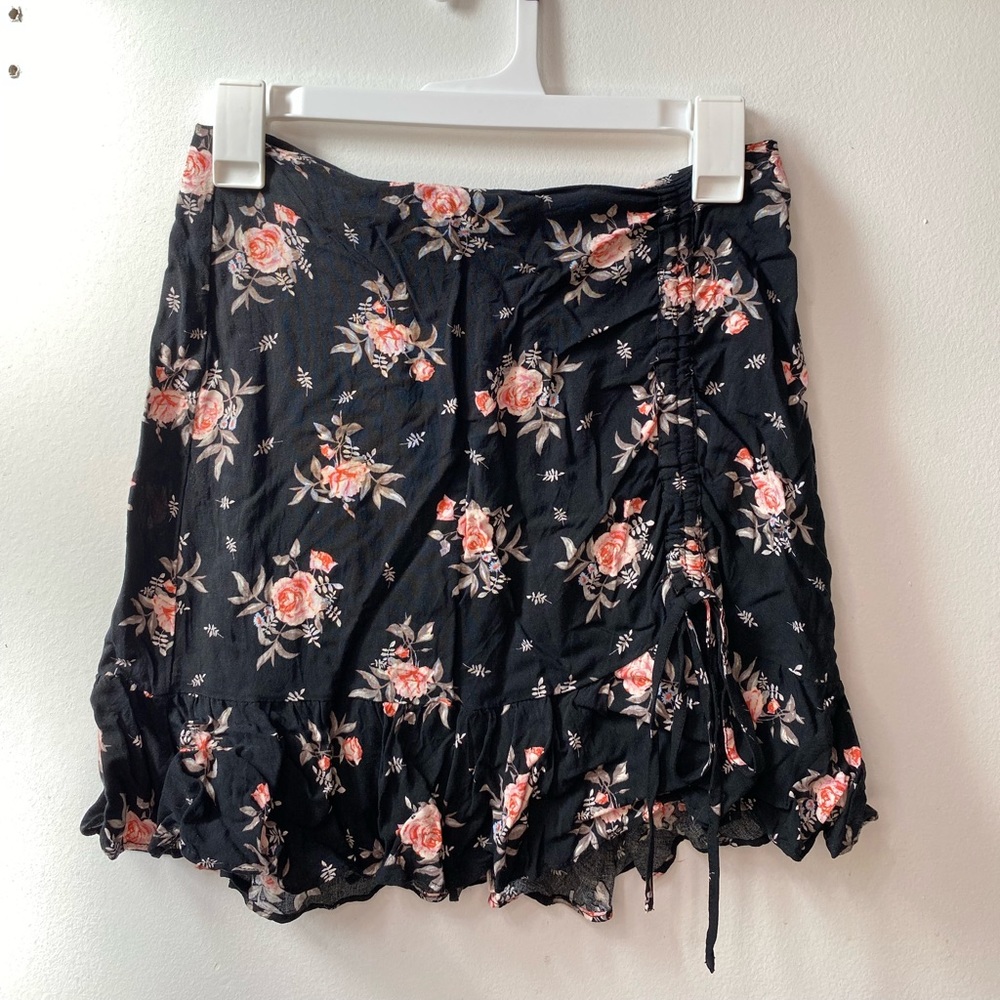 H&M rouched skirt